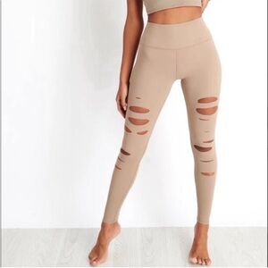 Alo Yoga Women’s Tan High Waist Ripped Warrior leggings size Small